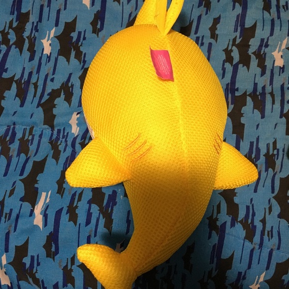 🔥Baby shark plush and talking plush 🔥 - Picture 3 of 3